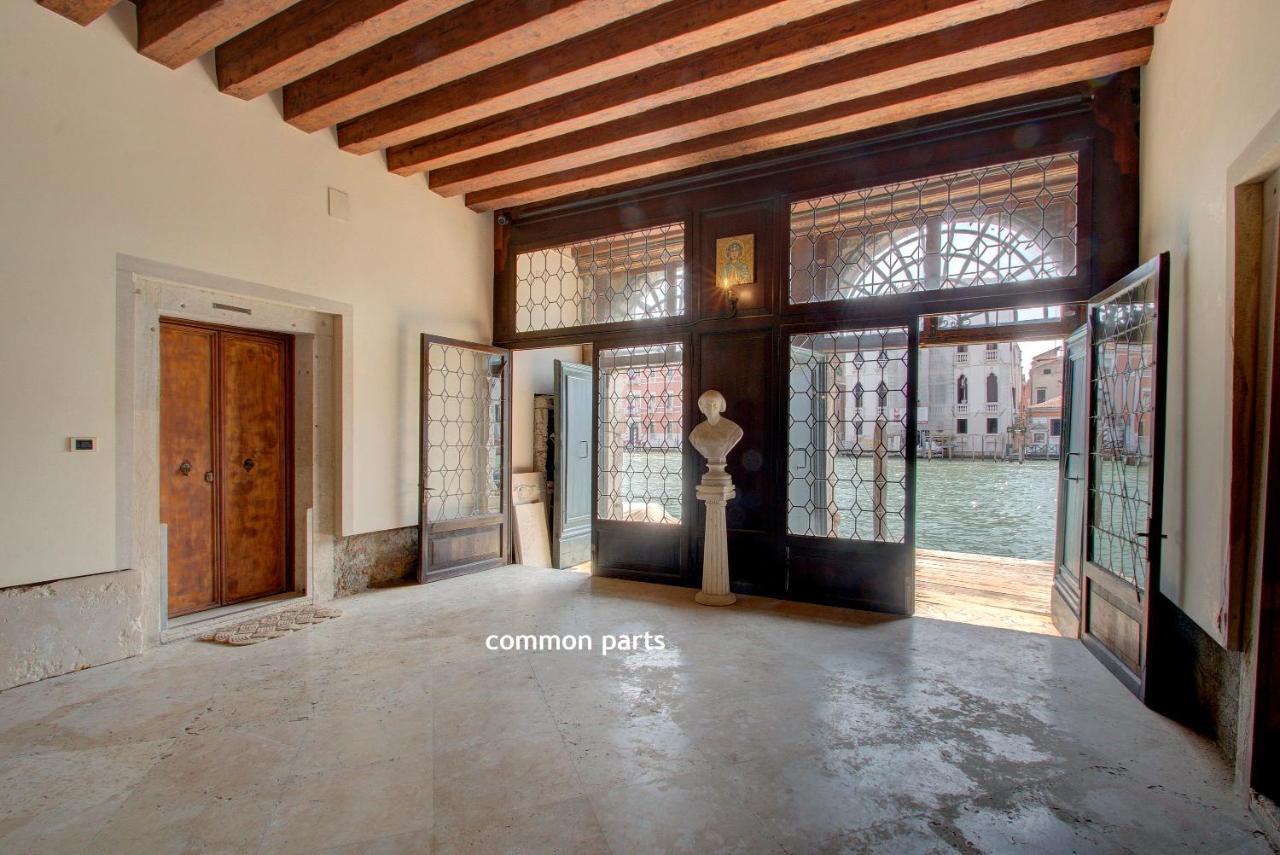 Tribuno Grand Canal Venedig Exterior foto